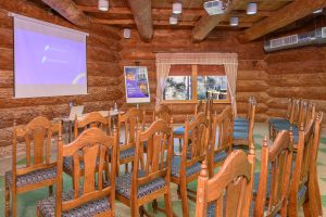 Seminariruum toolidega