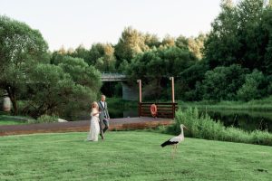 Pulmad Greete motelli hoovis